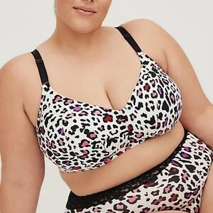 48 D | TORRID | Lightly Lined Everyday Wire-free Bra Leopard 360° Back Smoothing